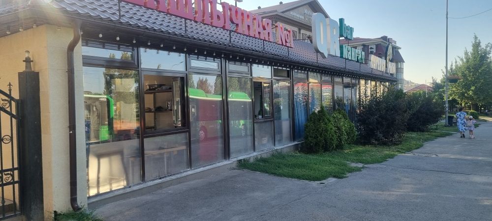 Сдам под цветочные магазины