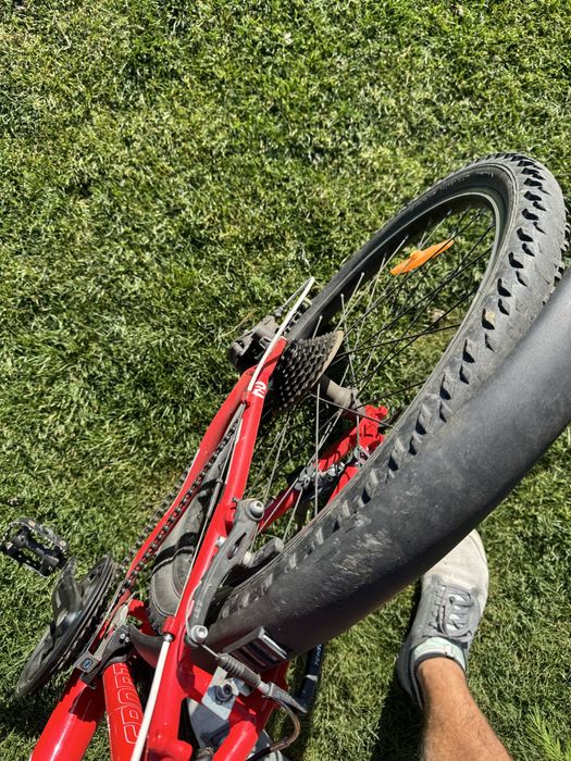 Bicicleta Focus High Peak MTB 26” | Cadru M | Shimano | Suspensie Față
