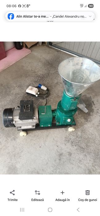 Vând Granulator furaje