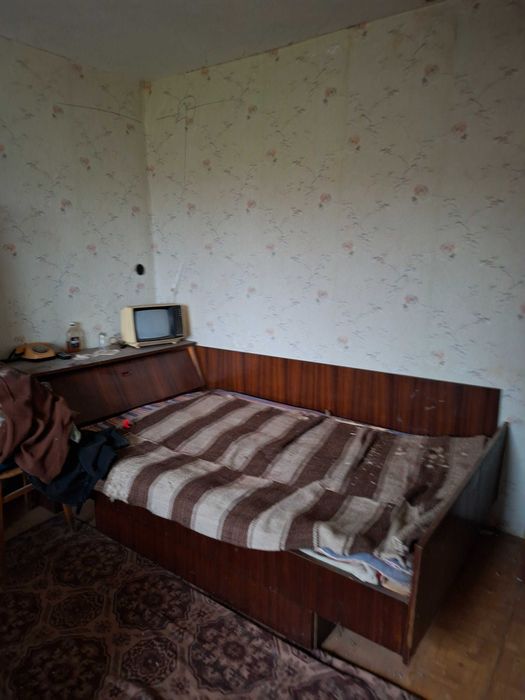 Подарявам стари мебели