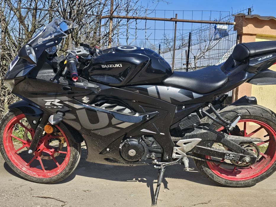 Suzuki gsx-r 125