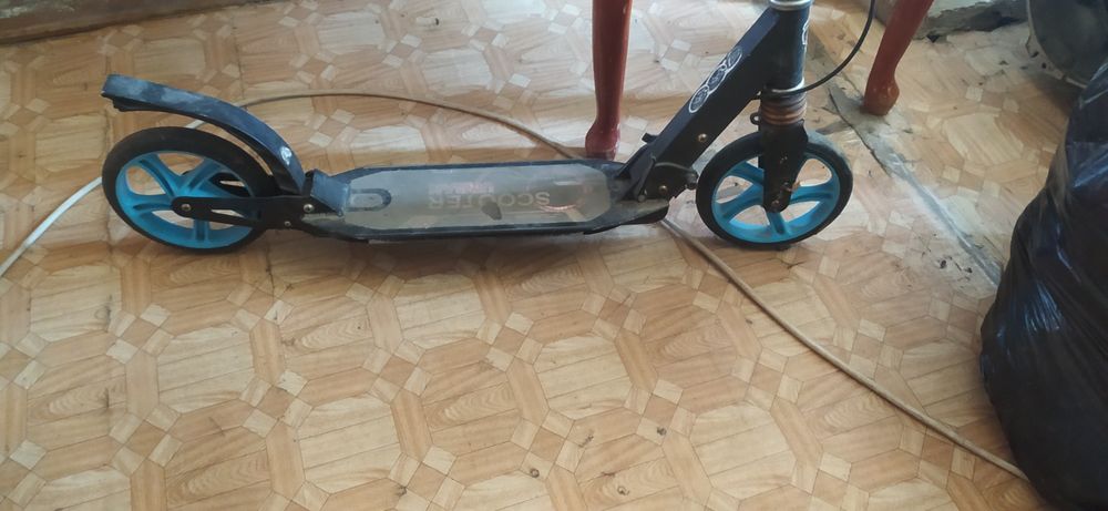 Продам Самокат обычный