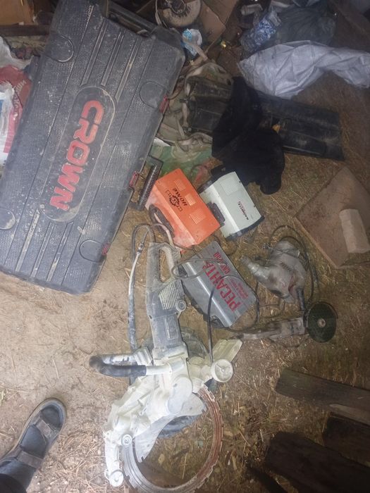 Продаю инструменты