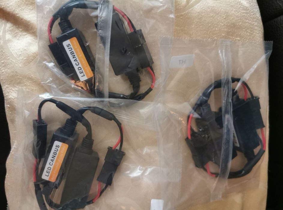Led canbus декодер за грешка H1,H4,H7.HB3 декодер изгоряла кушка лед