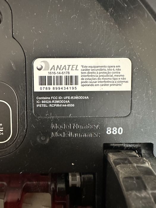 Продам пылесос робот iRobot 880