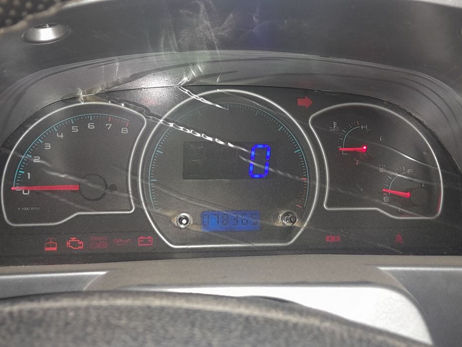 Nexia 1,6 Dons tez va arzon sotiladi