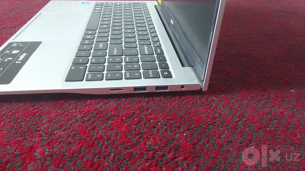 Aser Aspire 3 A325-53.Noutbook,16 ga 512 SSD.128mb videoadapter.