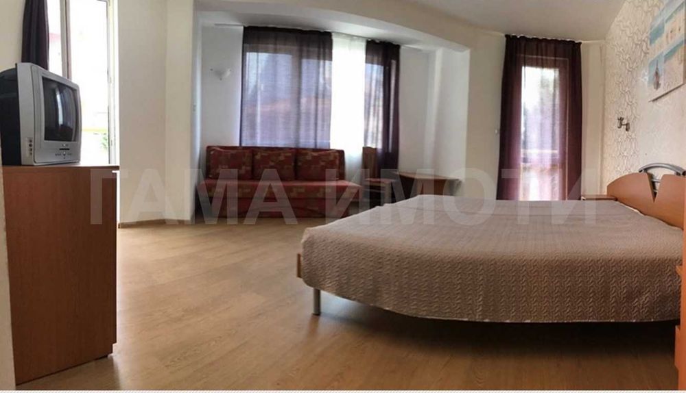 Продава се Хотел в с. Равда, Област Бургас - 1400 кв.м за 636 €/кв.м - Снимка #9