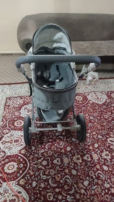 Каляска в отличном состоянии