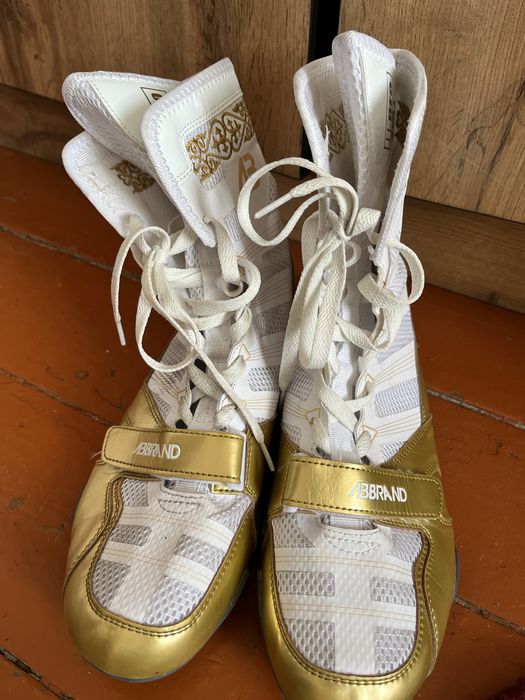 Продам боксерки.