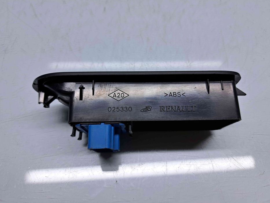 Butoane comanda geamuri sofer Dacia Duster [Fabr 2010-2017] 156018090