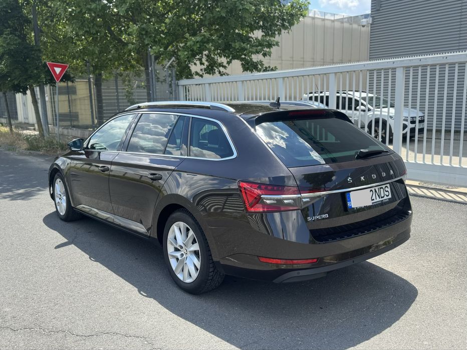 SKODA Superb 2021 — imagine 2