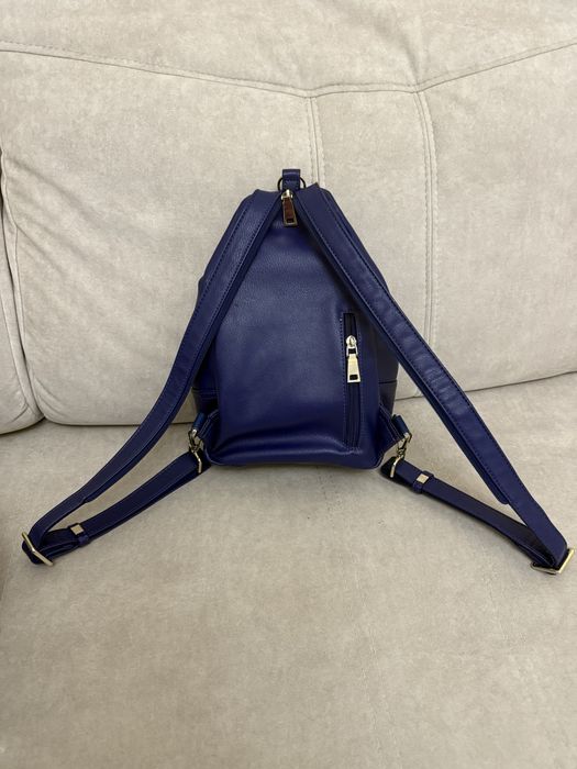 Женский кожаный рюкзак