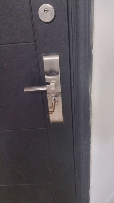 Zamok ochish o'rnatish remont замок очиш Установка замок ремонт вскрыт