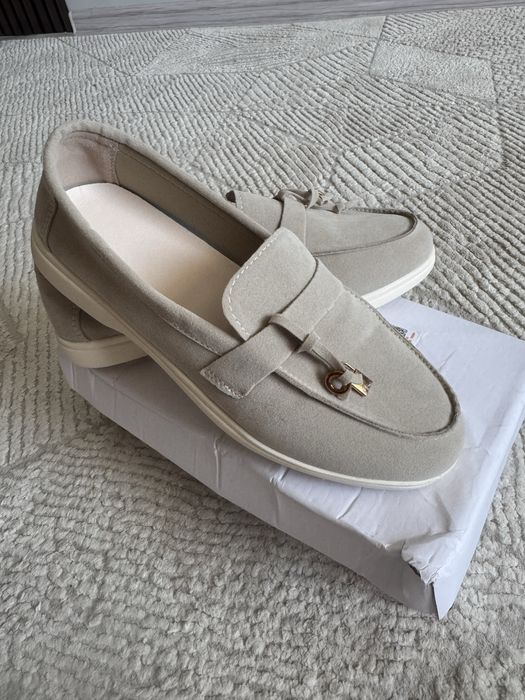 Новая Женская обувь