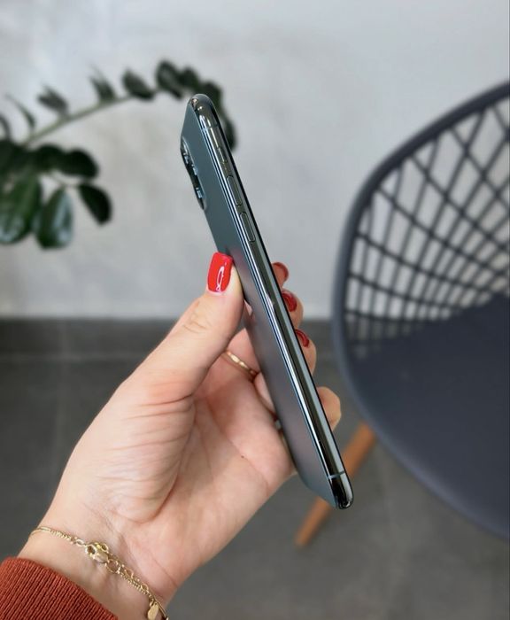 iPhone 11 ProMax 64Gb Green Akk: 84% Radnoy