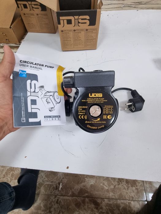 Новый Насос циркуляционный отопления радиатор котельный