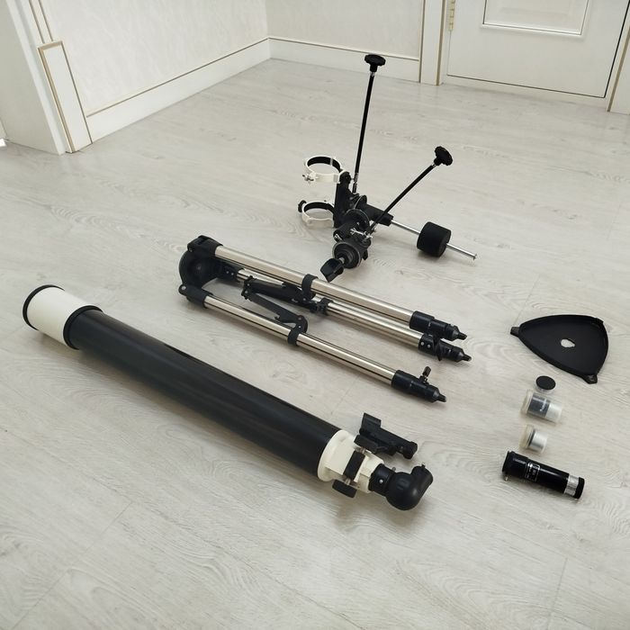Телескоп Celestron Delux 80EQ