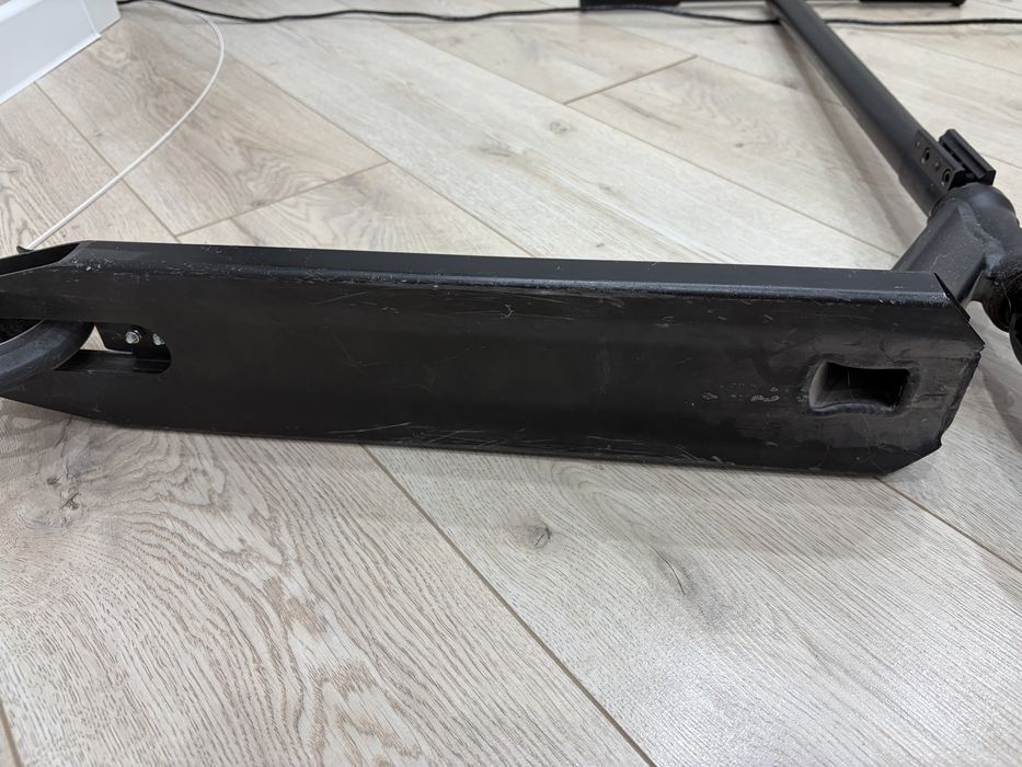 Самокат трюковой