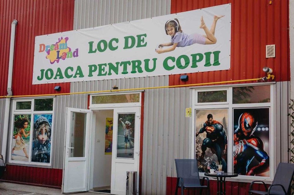 Spatiu comercial 363mp utili zona UTA, str. Poetului