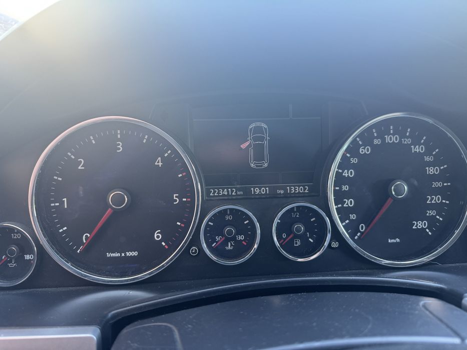[Vând] Volkswagen Touareg 3.0 V6 (2008) – Motor CASA Refăcut Complet + distributie (dovada facturi), 223k km