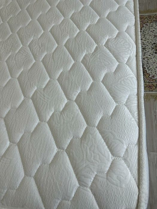 Матрас  1600×2000