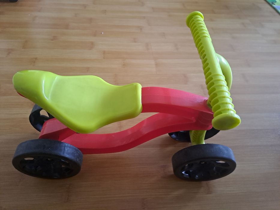 Bicicletă / trotinetă copii fără pedale