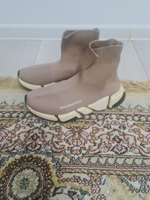 Balenciaga dama marimea 36