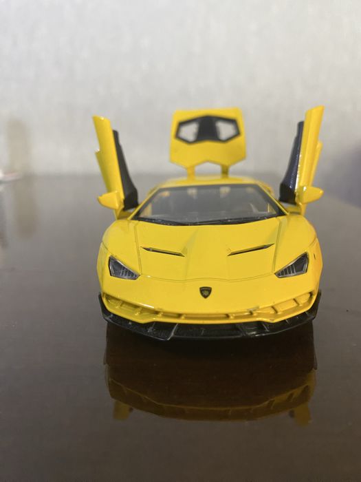 Игрушечный Lamboghini