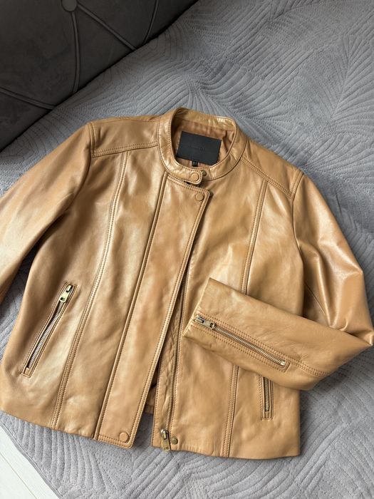 Кожаная куртка Massimo Dutti, M