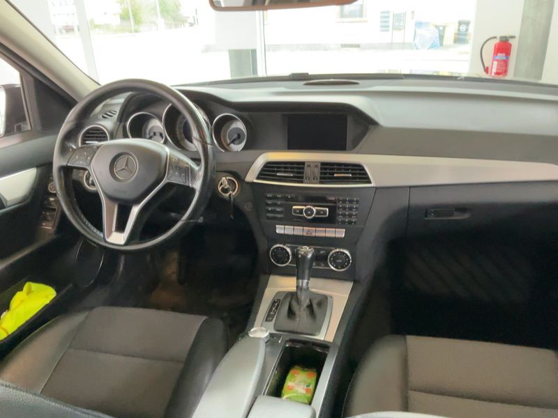 Mercedes-Benz C-Klasse C 220 CDI T BlueEfficiency Avantgarde 2014