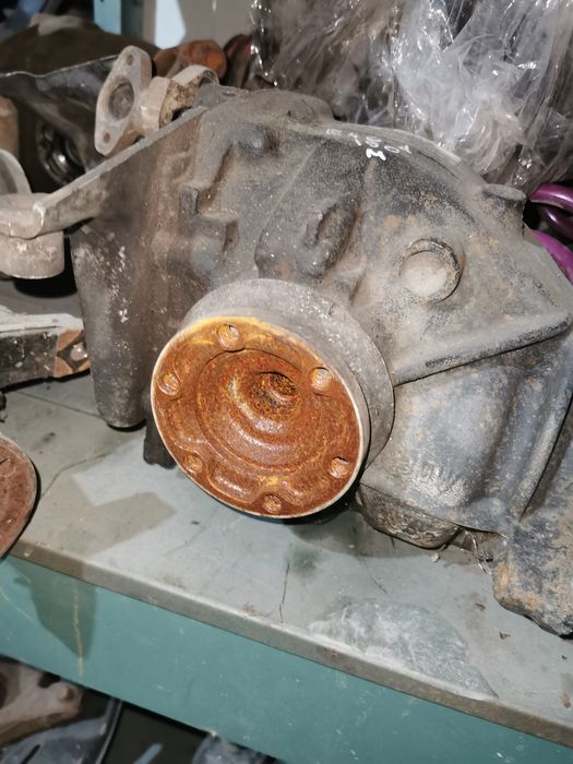 Диференциал 2.47 за BMW E46