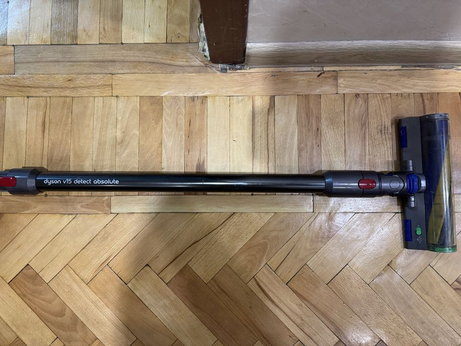 Продам комплектующие dyson V15 пылесос