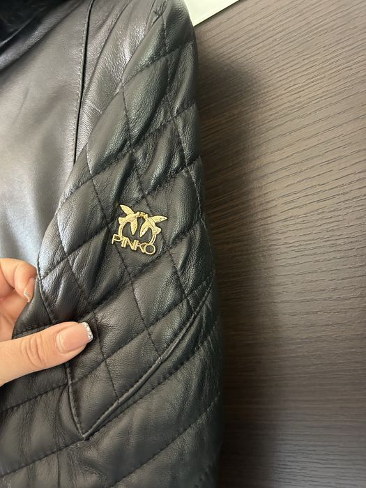 шикозно кожено яке с естествена кожа Pinko