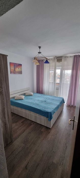 Inchiriez apartament 3 camere ultracentral