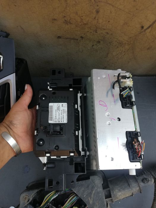 Consolă, cd  ,panou clima  ford focus 3 20 12