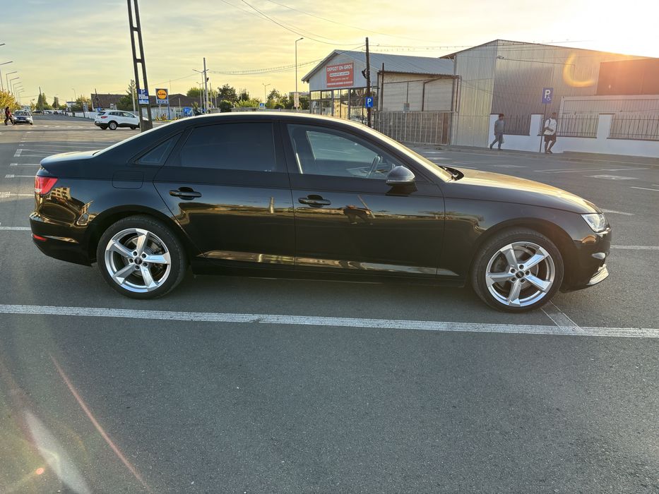 AUDI A4 2019 — imagine 3