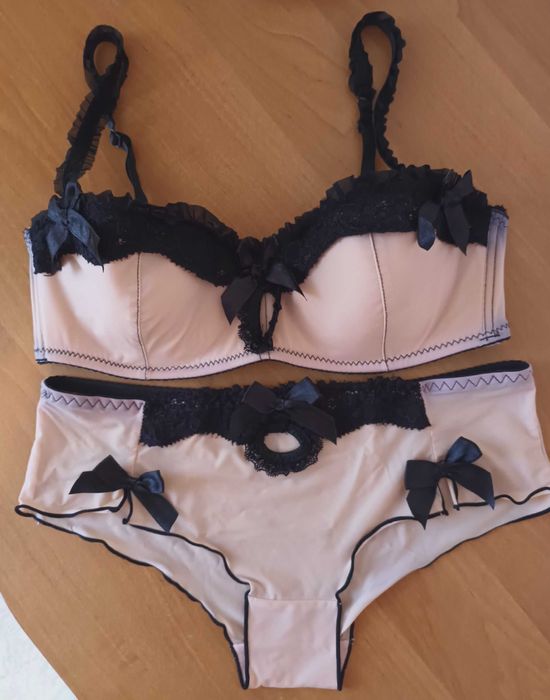 Set ( 75 lei per set)