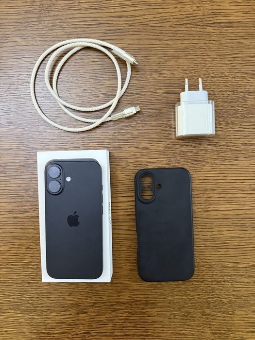 Продам iPhone 16 256GB