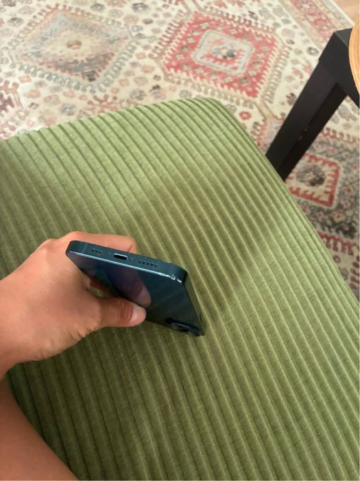 Iphone 13 128GB, baterie 100%