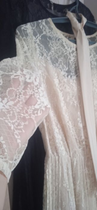 Нарядные платья женские