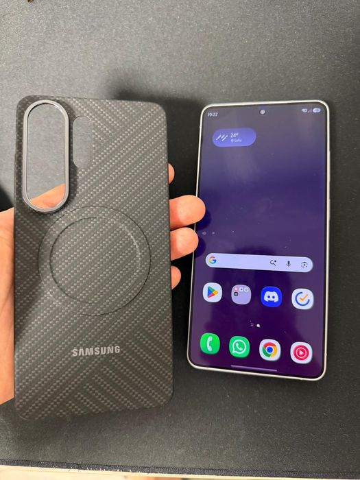 Samsung S26 Ultra 256GB ползван месец, 20 зареждания, гаранция, БЕЗ ЗАБЕЛЕЖКА