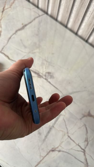 Продам телефон Редми