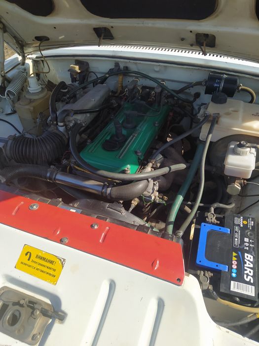 Автомобиль газ 3110