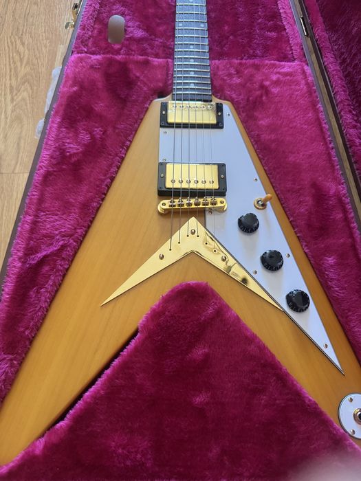 Epiphone Korina Flying V Inspired by Gibson Custom Shop 58