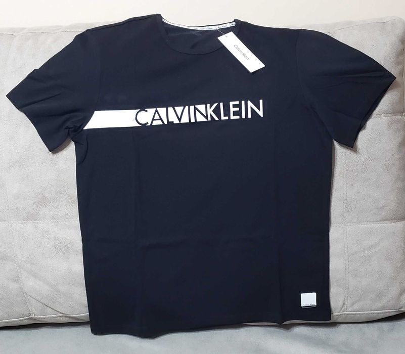 Нови оригинални фланелки CALVIN KLEIN - 100%  памук - L
