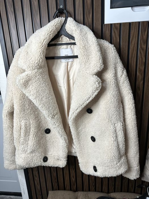 Эко шубка бренд Mango