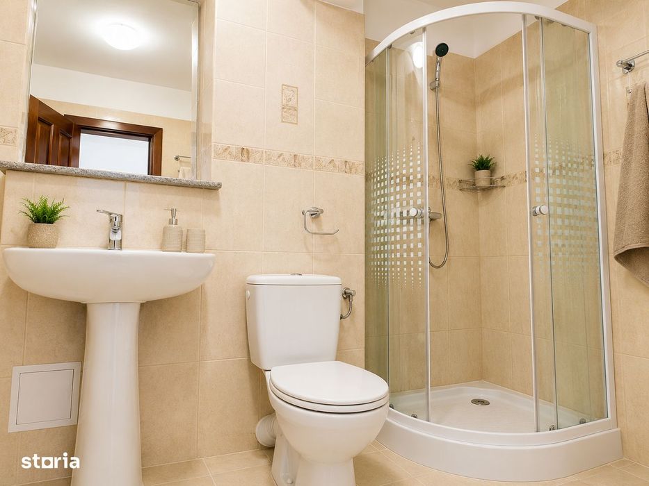 Apartament 3 camere decomandat,70 mp, renovat complet, zonă centrală