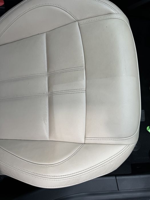 Curatare tapiterie auto,curatare canapele la domiciliu,detailing auto