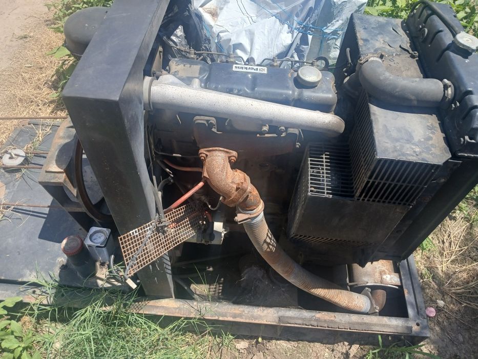 Motor Perkins  generator /tractor